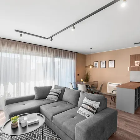 Lägenhet Querchus 9 With Private Pool *